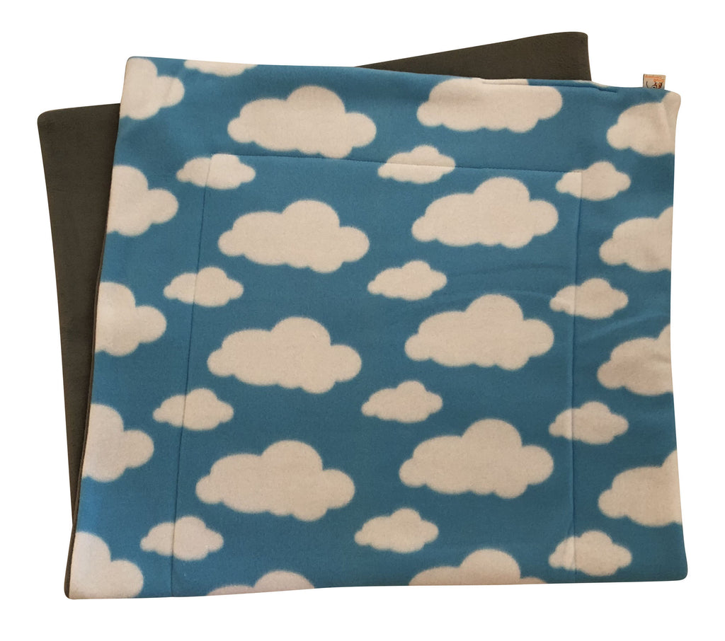 Midwest Cage Liner | Clouds